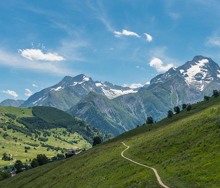 Découvrez nos villages clubs dans les alpes